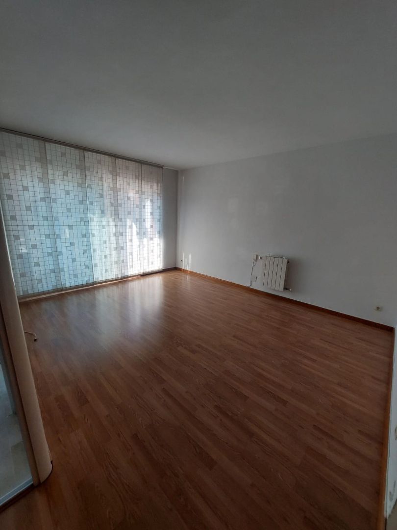 Duplex to rent in Horta
