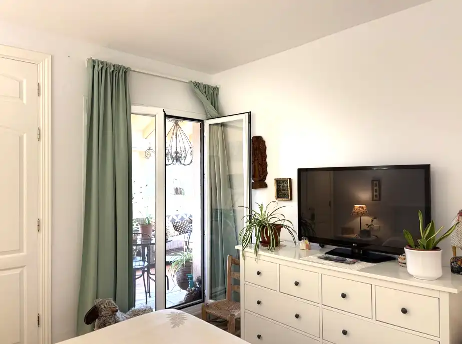 Habitación de Apartamento en venta en Marbella con Aire acondicionado, Terraza y Trastero