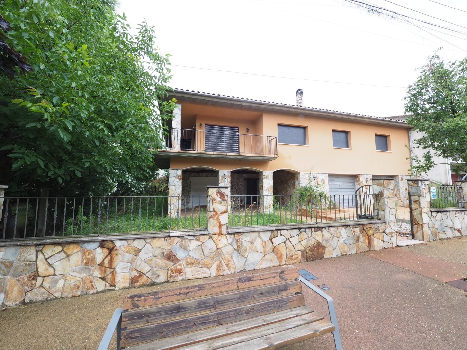 Exterior view of House or chalet for sale in Sant Hilari Sacalm  with Heating, Private garden and Terrace