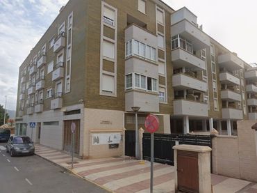 Individuale con ascensore in vendita a Calle Pontevedra 31