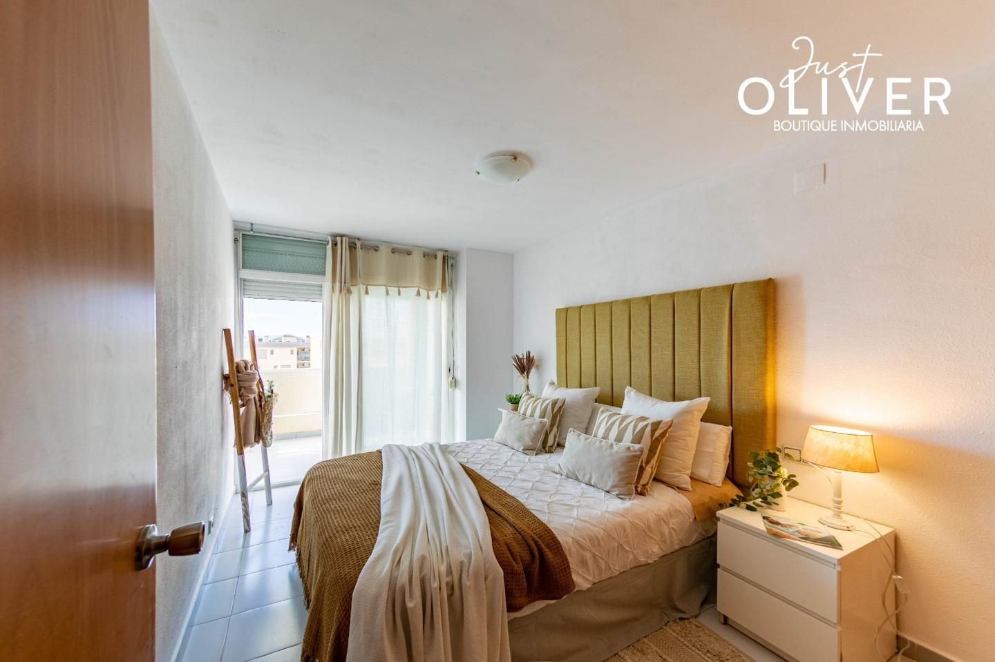 Bedroom of Apartments for sale in Vila-seca  with Terrace, Furnished and Community pool