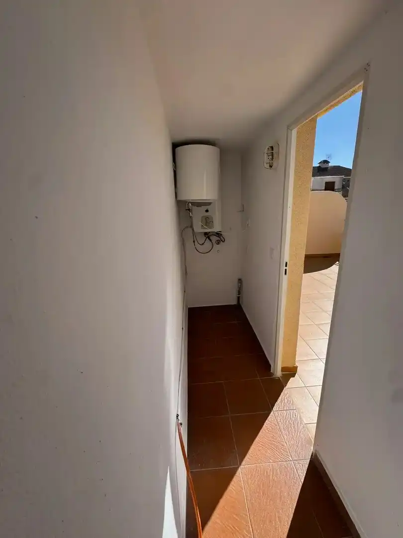Casa adosada en venda en Torrevieja amb Terrassa, Forn i Balcó
