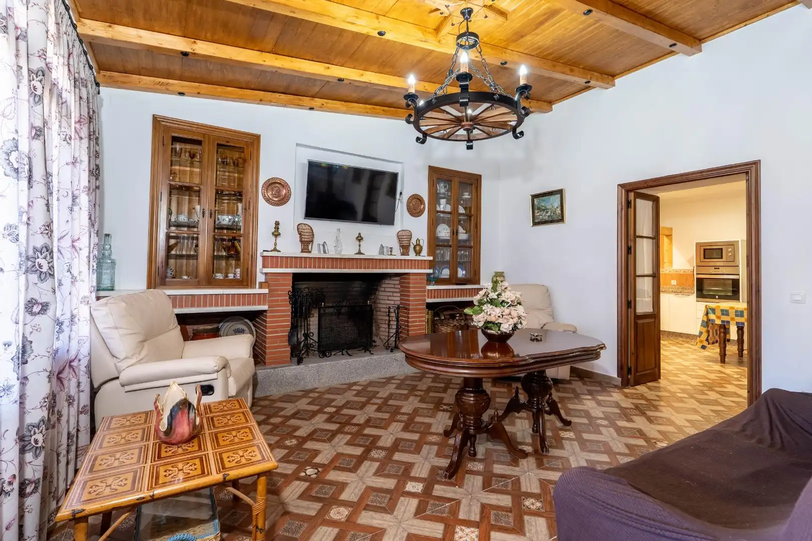 Sala de estar de Casa o chalet en venta en El Garrobo con Aire acondicionado, Calefacción y Jardín privado