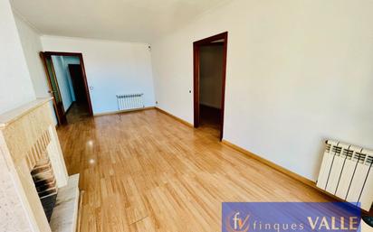 Living room of Flat for sale in Malgrat de Mar  with Heating, Parquet flooring and Oven