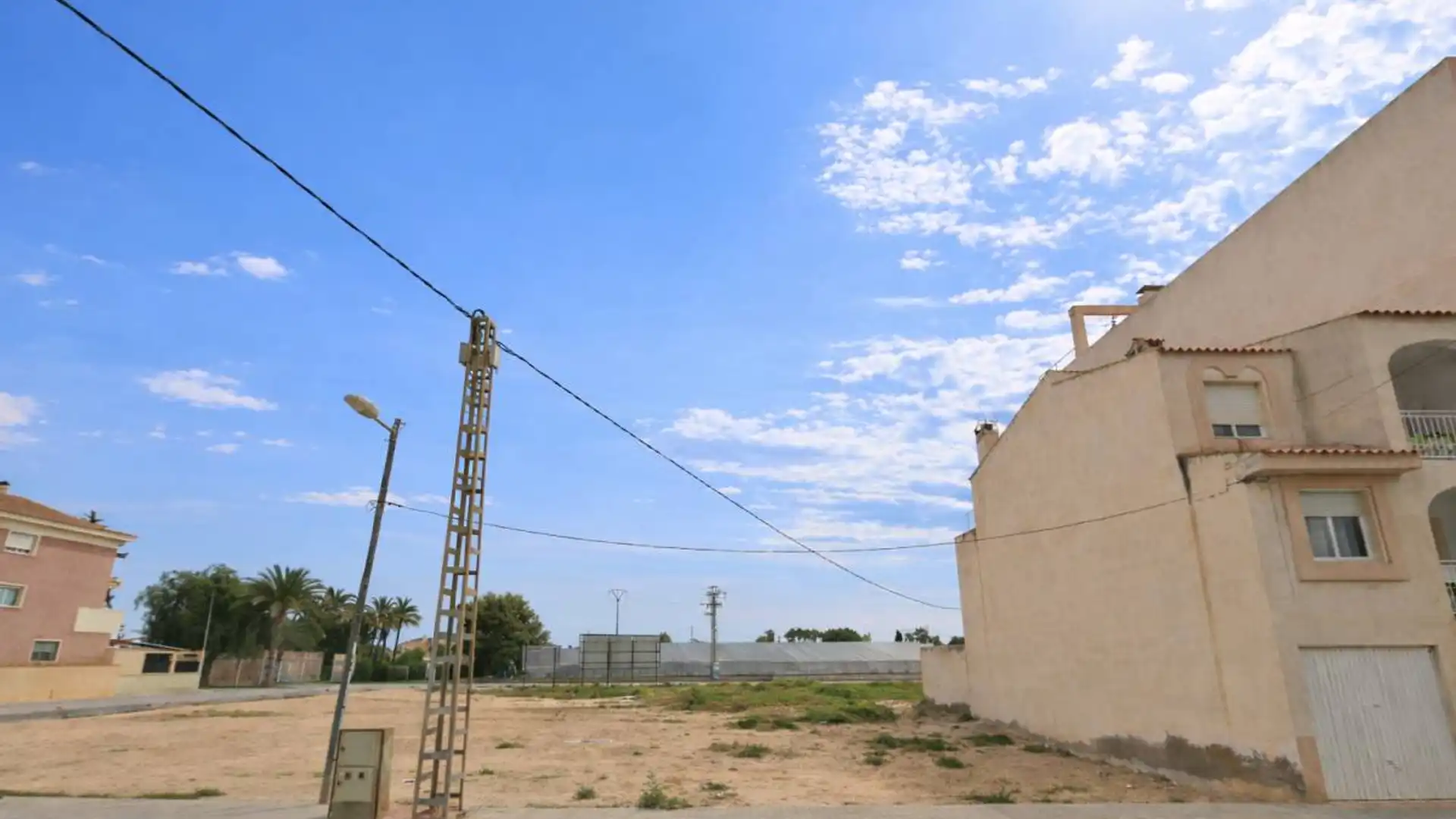 Residencial en venta en Carrer Molí, Las Bayas