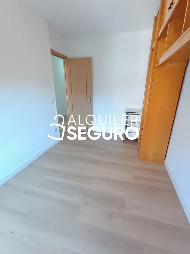 Flat for rent in Polonia, El Carrascal
