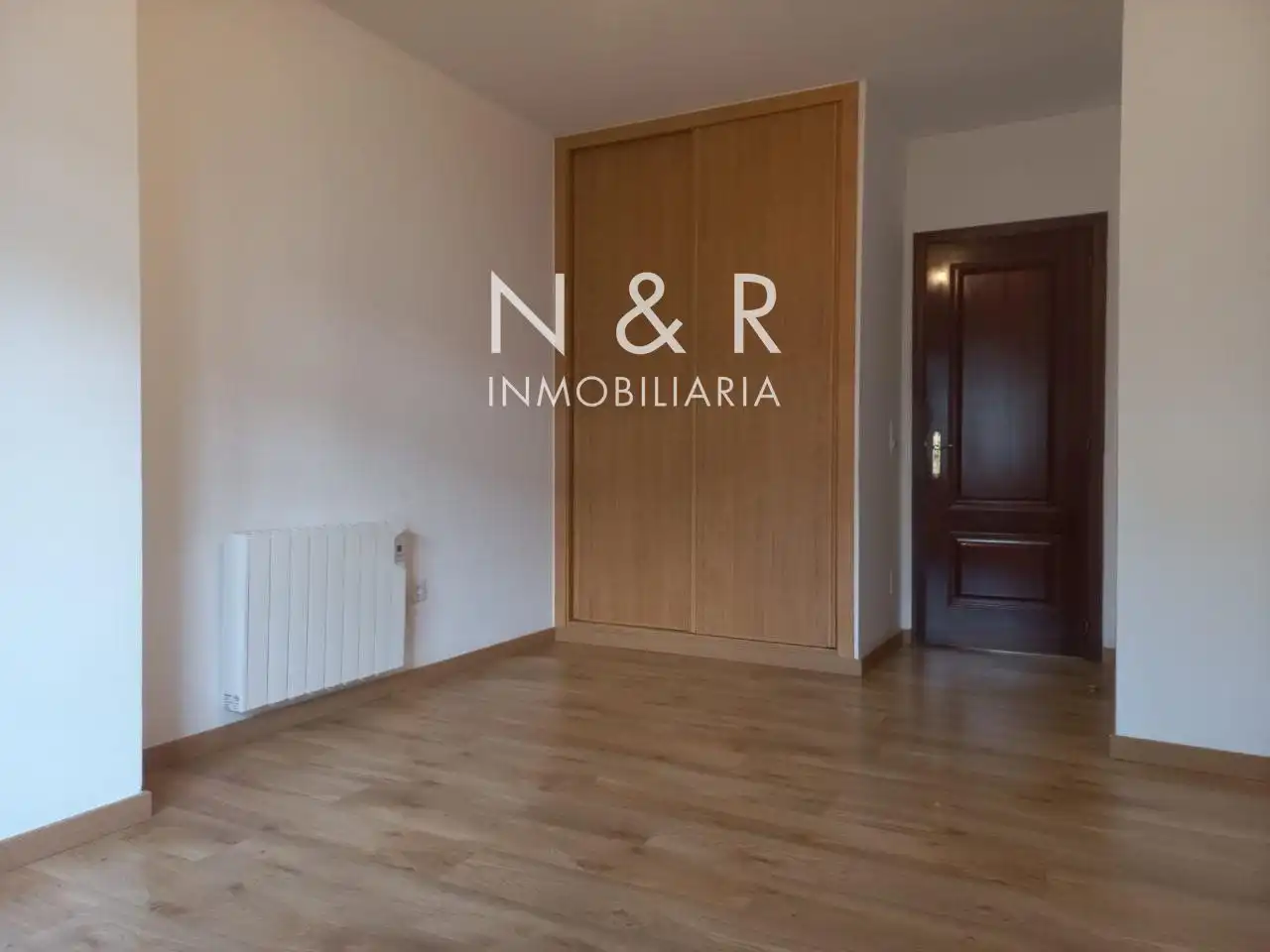 Habitación de Piso de alquiler en Santiago de Compostela  con Calefacción y Se aceptan mascotas