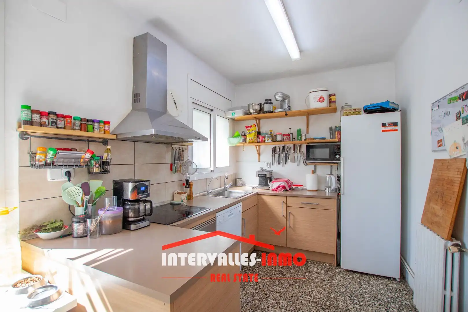 Cuina de Casa o xalet en venda en Caldes de Montbui amb Calefacció, Jardí privat i Terrassa
