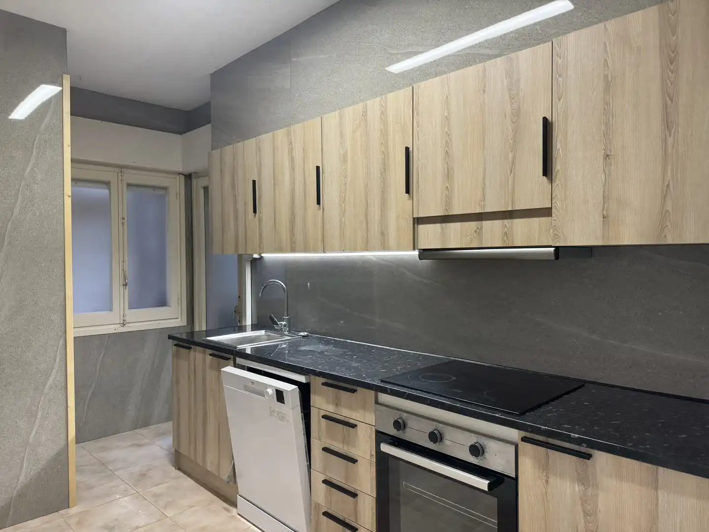 Kitchen of Flat for rent in Torà  with Heating, Oven and TV