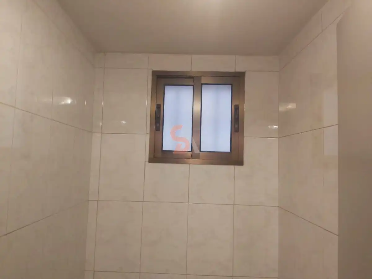 Bathroom of Commercial properties for rent in Valladolid