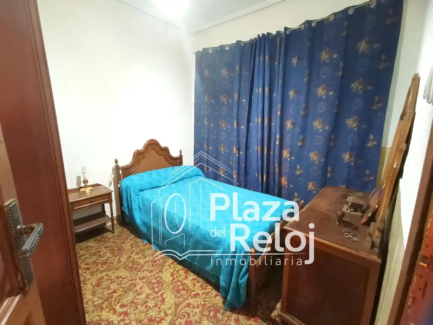 Dormitori de Casa o xalet en venda en Talavera de la Reina amb Aire condicionat, Terrassa i Moblat