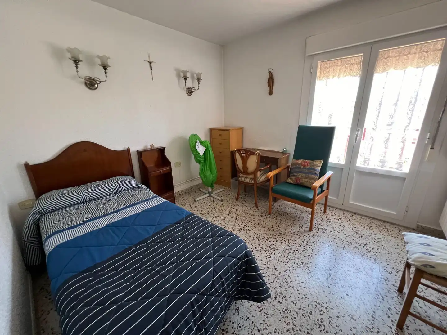 Habitación de Casa o chalet en venta en Zaragoza con Calefacción y Terraza
