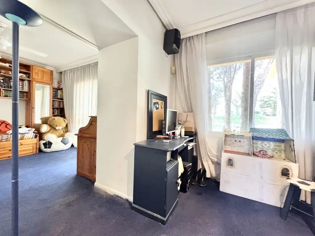 Dormitori de Casa o xalet en venda en Ciudalcampo