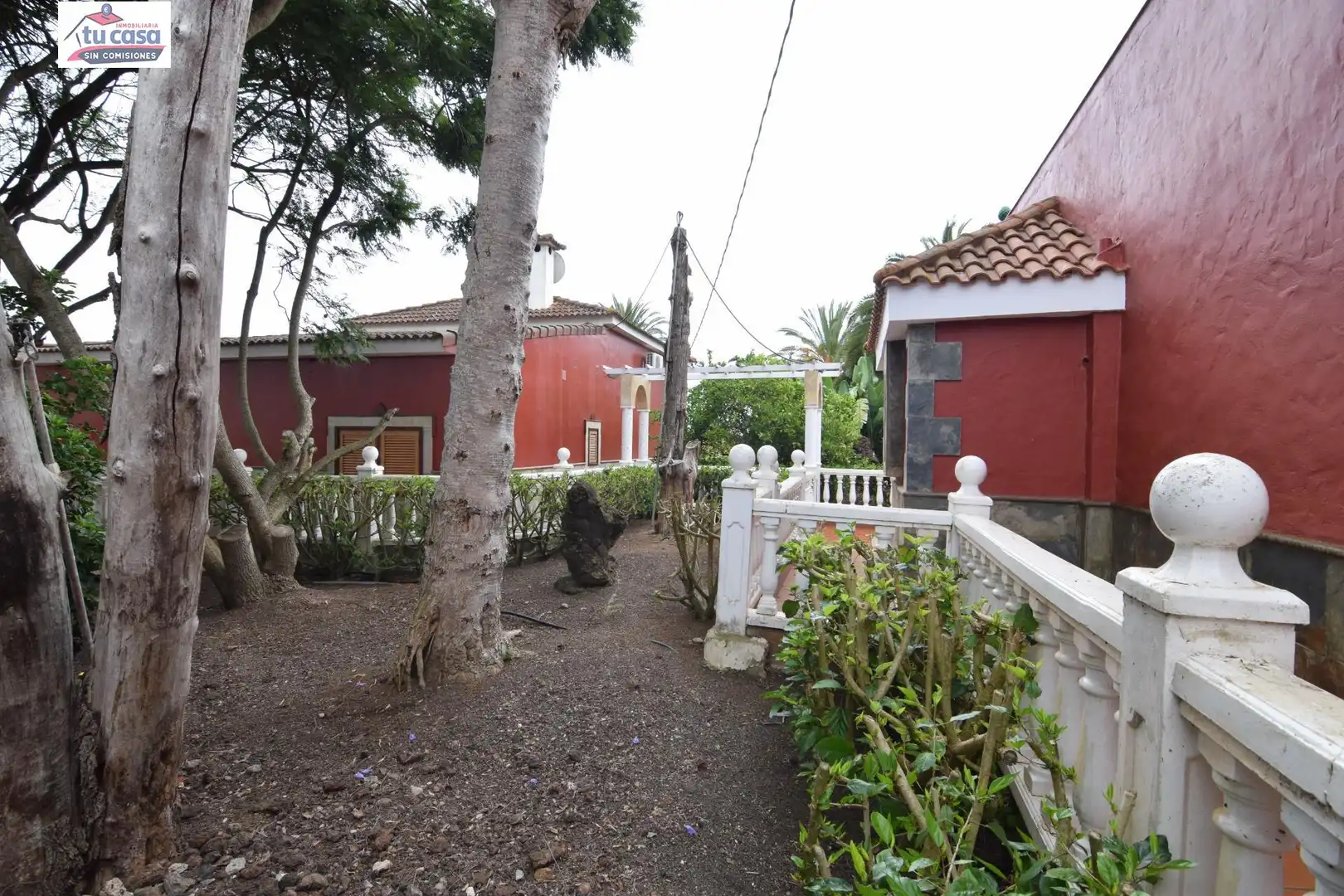 Exterior view of Houses for sale in Santa María de Guía de Gran Canaria  with Air Conditioner, Heating and Private garden