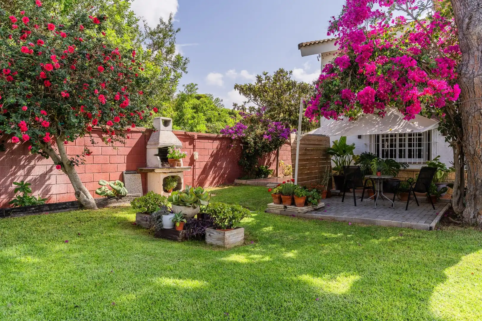Jardín de Casa o chalet en venta en Chiclana de la Frontera con Jardín privado, Trastero y Piscina