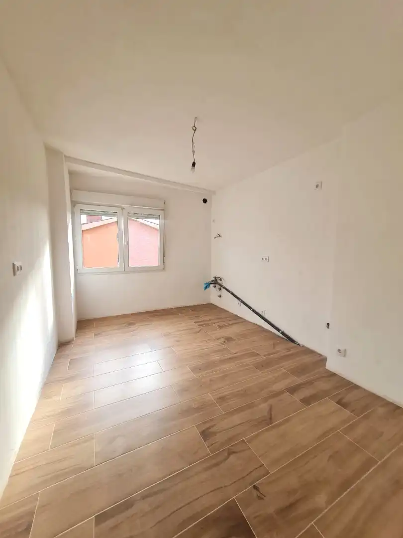 Dormitori de Pis en venda en Gijón  amb Jardí privat, Parquet i Traster