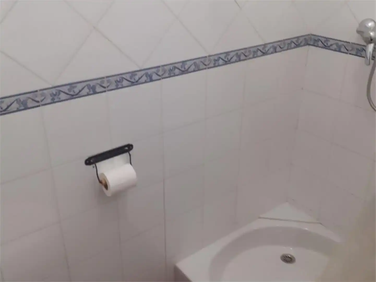 Baño de Casa o chalet en venta en Arganza con Jardín privado, Trastero y Piscina