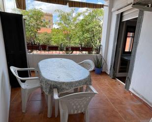Terrassa de Apartament per a compartir en  Valencia Capital amb Aire condicionat i Terrassa