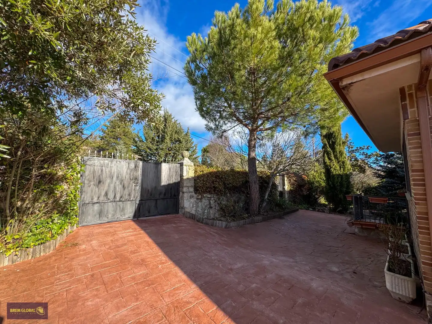 Jardín de Casa o chalet en venta en Lozoyuela-Navas-Sieteiglesias con Jardín privado