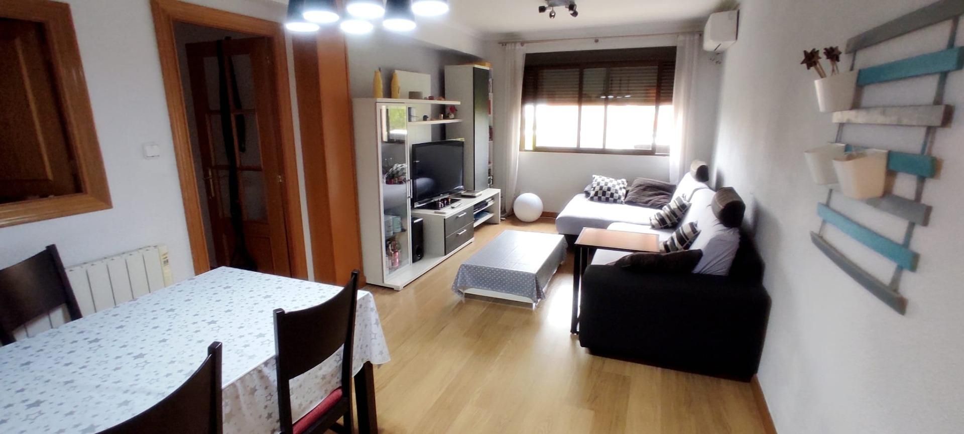 Sala d'estar de Pis en venda en  Valencia Capital amb Aire condicionat i Parquet