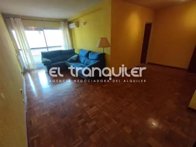 Sala de estar de Piso de alquiler en Leganés con Parquet, Terraza y Lavadora