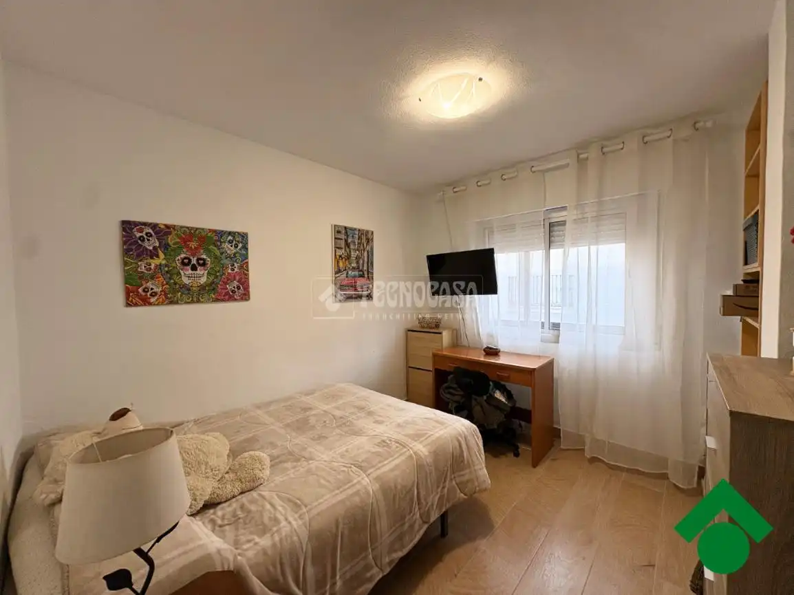 Bedroom of Flat for sale in Pizarra  with Air Conditioner and Terrace