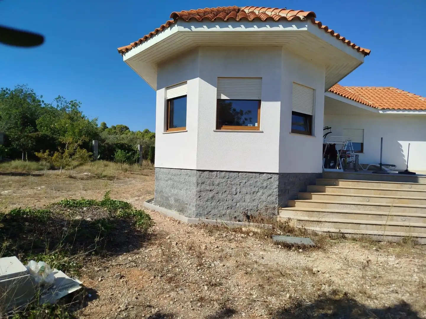 Detached house with garden for sale in Polígono BASSETES 152B, imagen 2