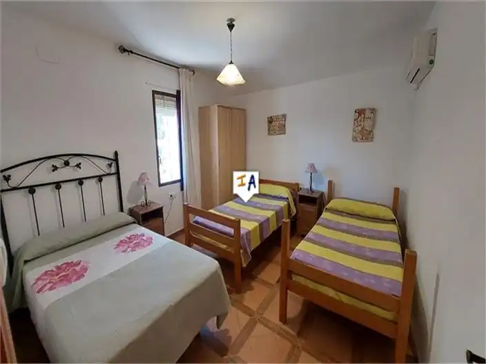 Casa rústica amb piscina en venda a Iznájar, imagen 9