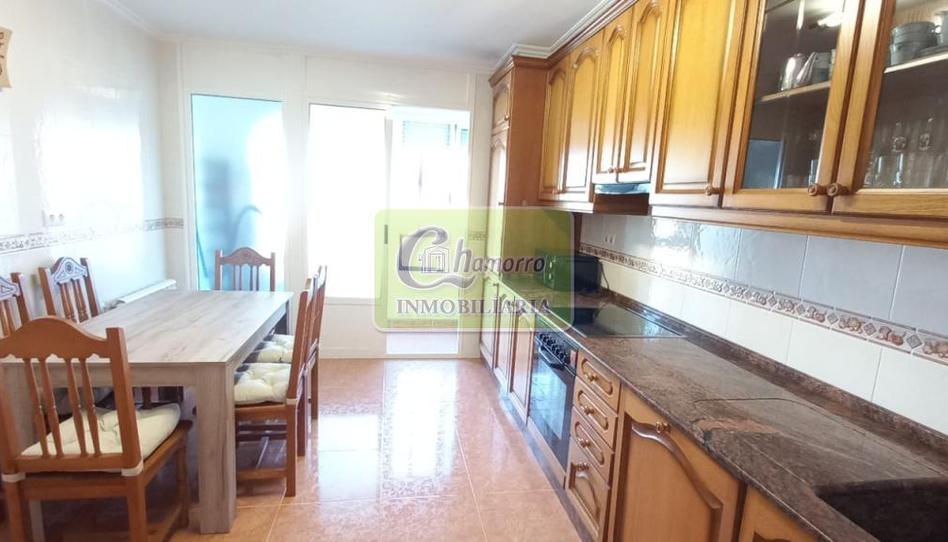 Photo 1 of Flat to rent in A Malata - Catabois - Ciudad Jardín, A Coruña