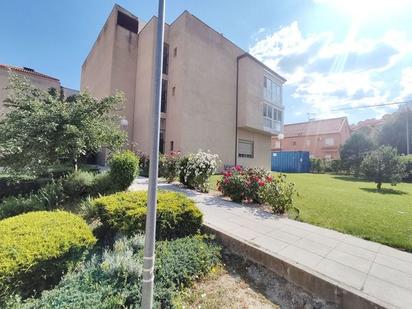 Vista exterior de Pis en venda en San Lorenzo de El Escorial amb Terrassa