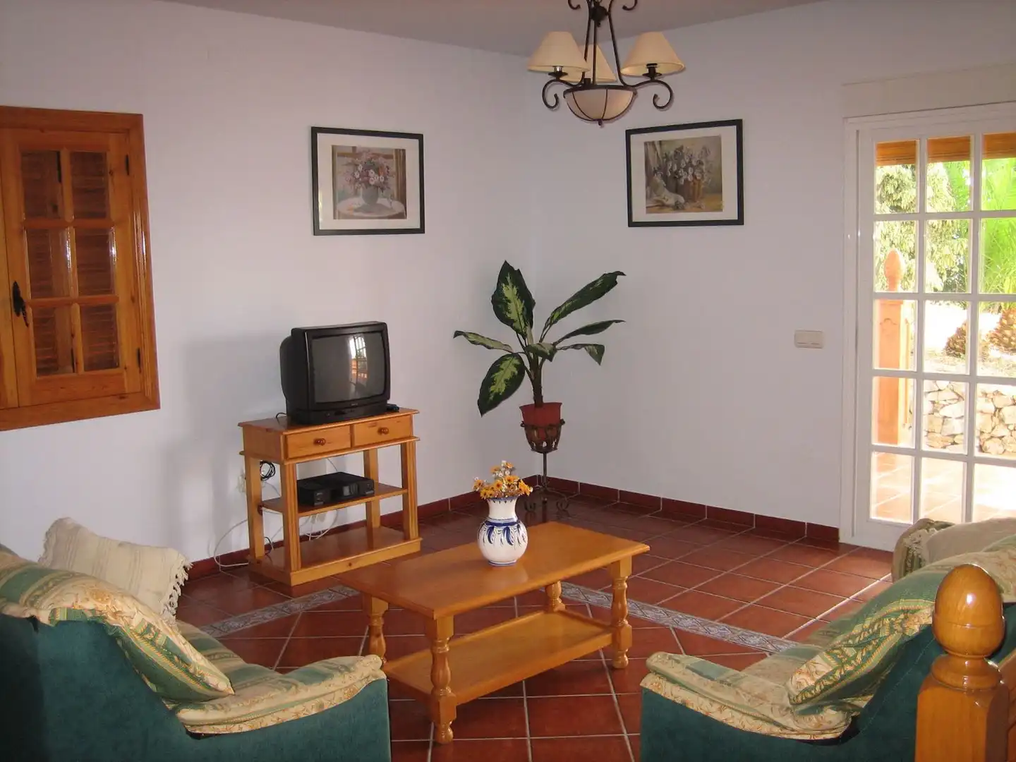 Living room of Houses for rent in Nerja  with Air Conditioner, Heating and Private garden