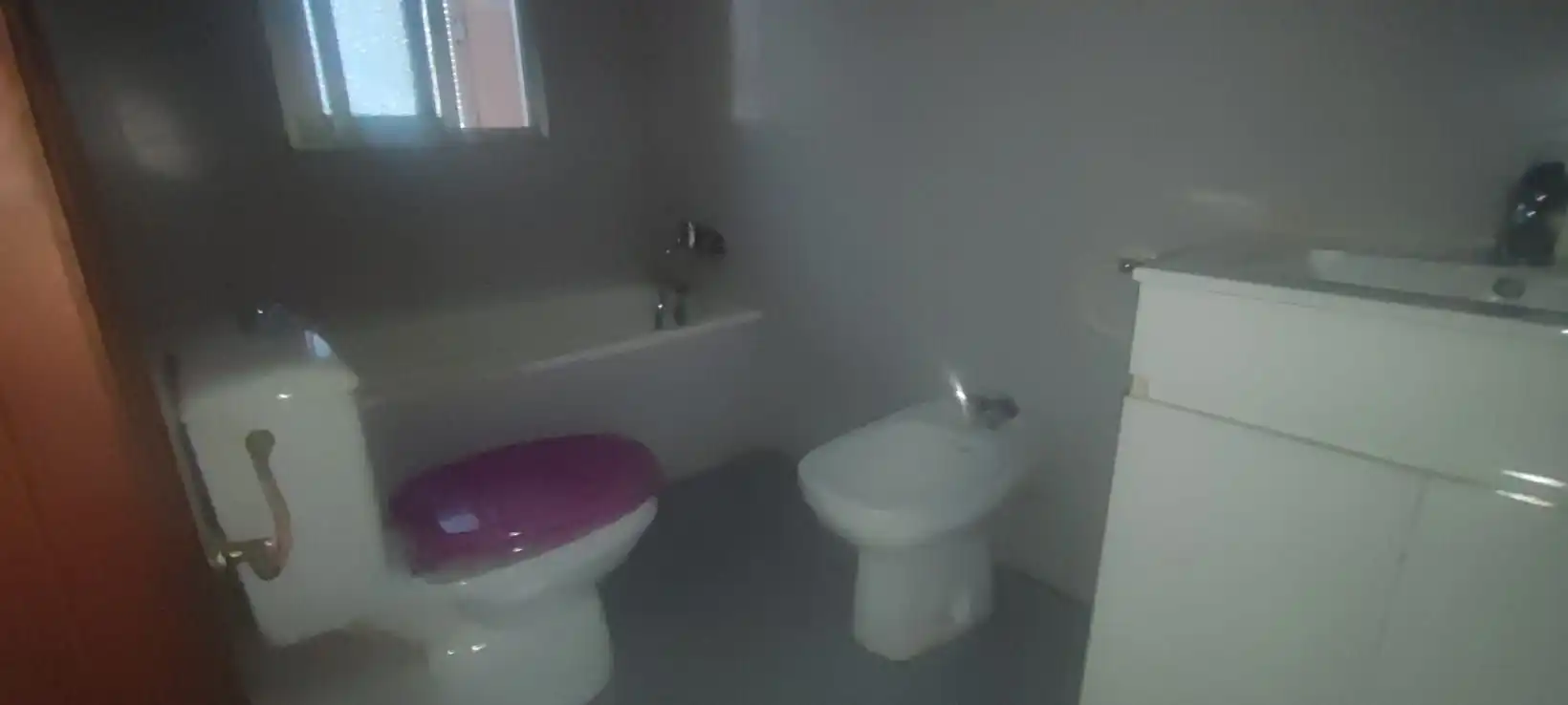 Baño de Piso en venta en Almería