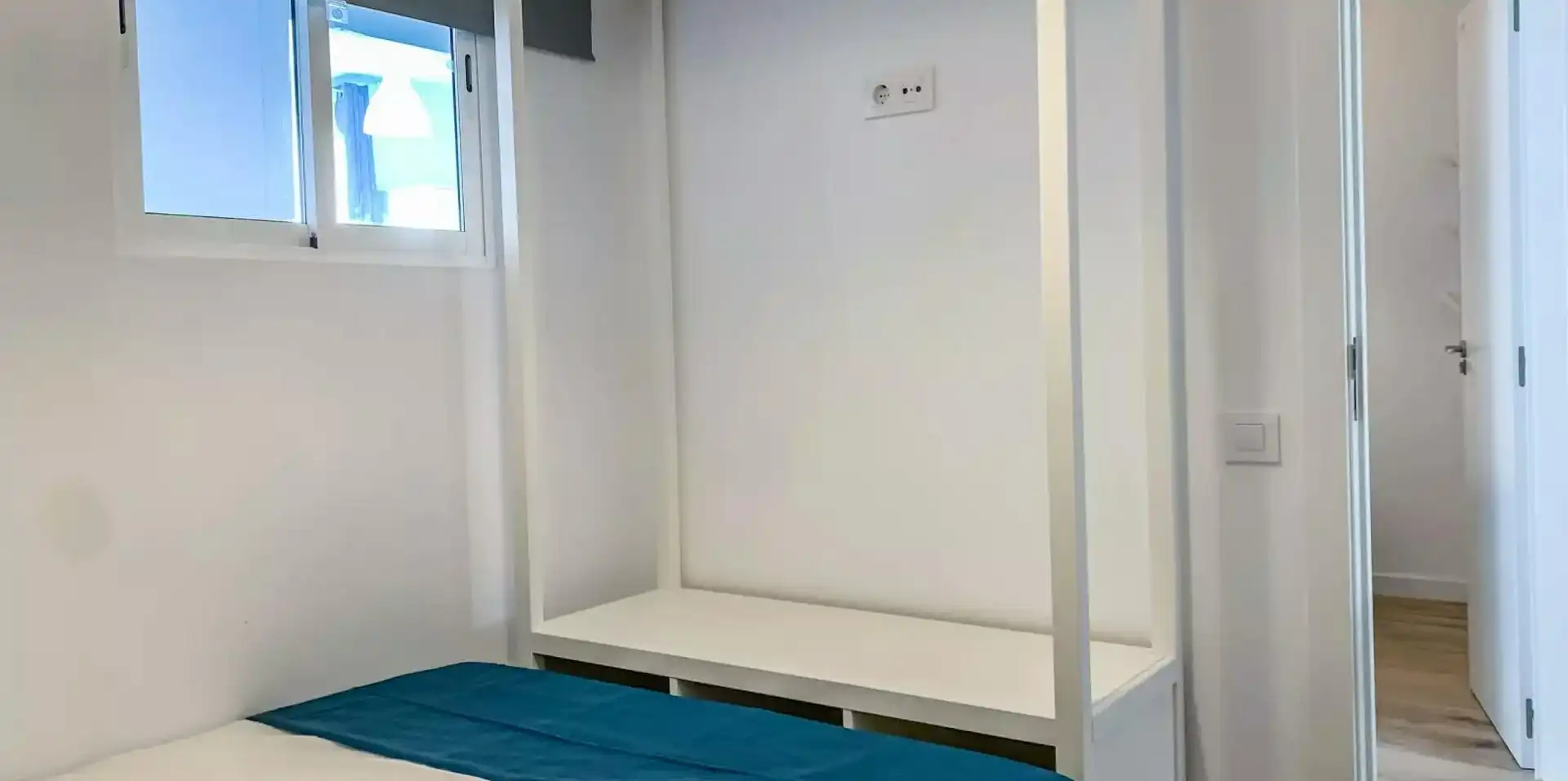 Bedroom of Flat for share in L'Hospitalet de Llobregat  with Heating, Washing machine and Internet