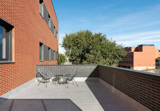 Edificio en Alquiler en N/A en Casco histórico de Vicálvaro