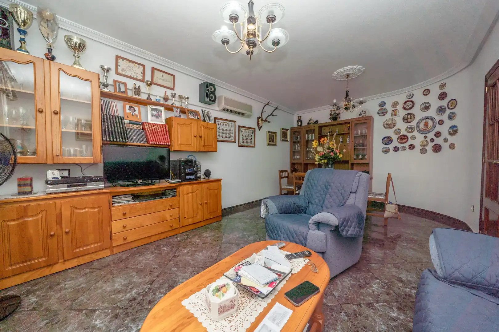 Sala d'estar de Casa adosada en venda en San Pedro del Pinatar amb Aire condicionat, Jardí privat i Terrassa