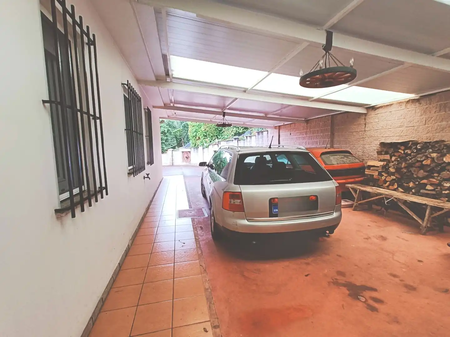 Parkplatz von Haus oder Chalet zum Verkauf in Narón mit Heizung, Privatgarten und Ofen