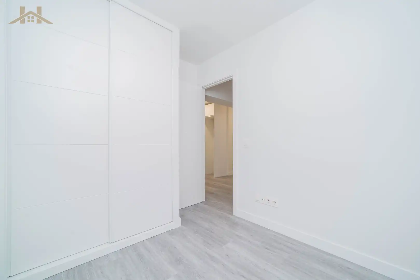 Habitación de Planta baja en venta en El Escorial con Calefacción, Jardín privado y Parquet