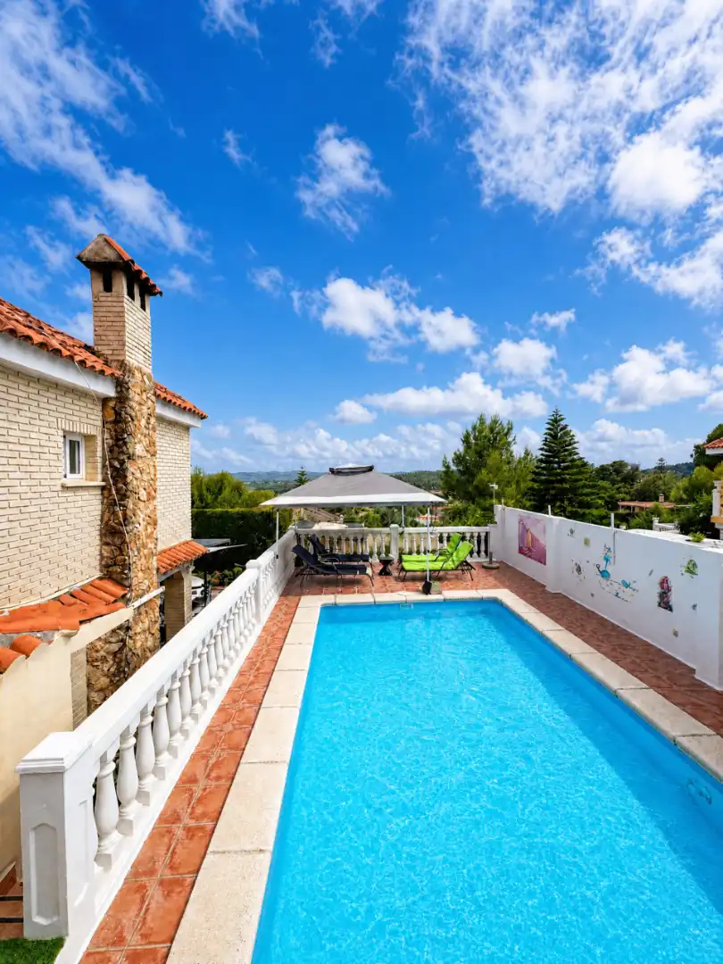 Piscina de Casa o chalet en venta en Montserrat con Jardín privado, Terraza y Trastero