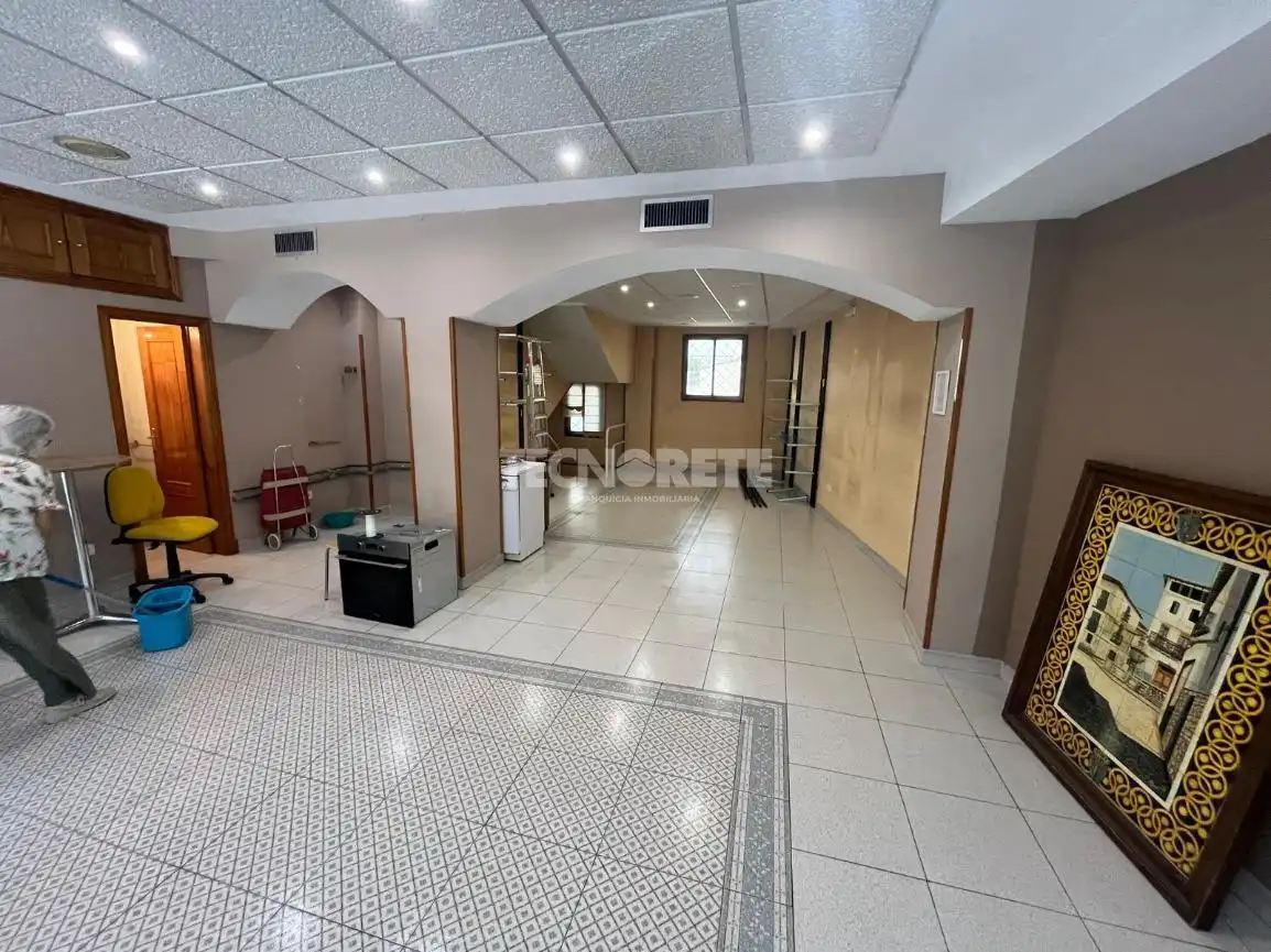 Business premises for sale in Casco Histórico, imagen 3