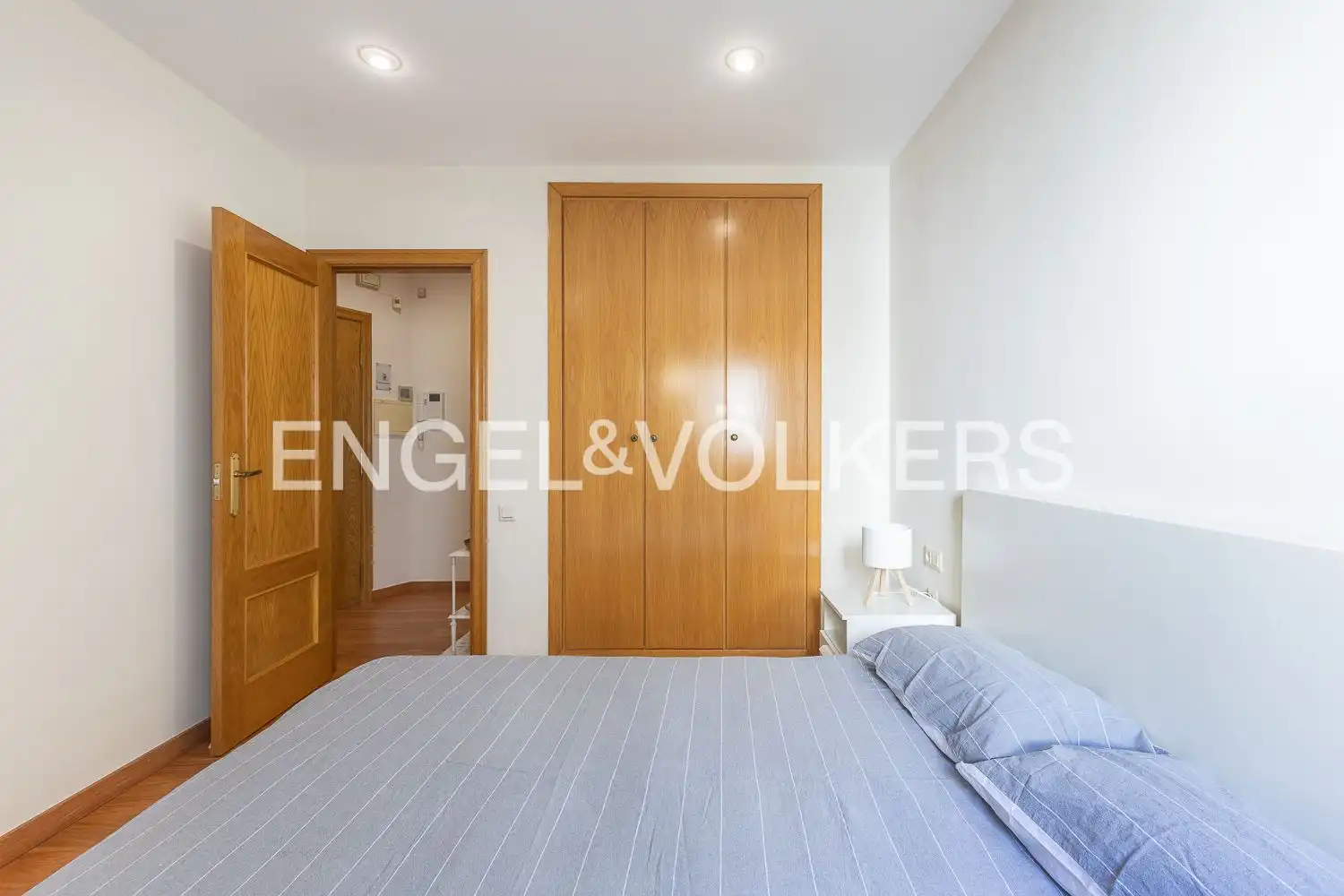 Habitación de Piso de alquiler en Valencia con Aire acondicionado, Calefacción y Parquet
