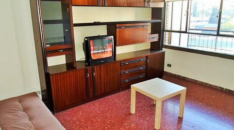 Foto 3 de Piso de alquiler en Carrer D'alemanya, Jaume Roig, Valencia Capital