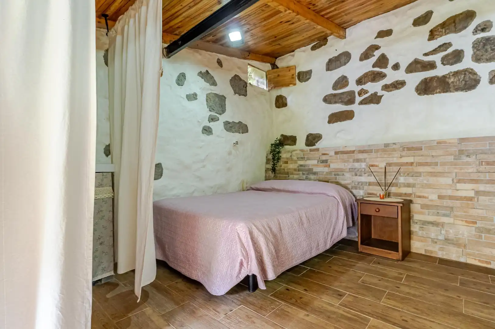 Bedroom of Land for sale in Teror