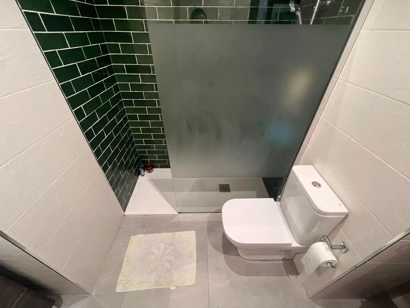 Baño de Piso en venta en Guriezo con Calefacción, Terraza y Trastero