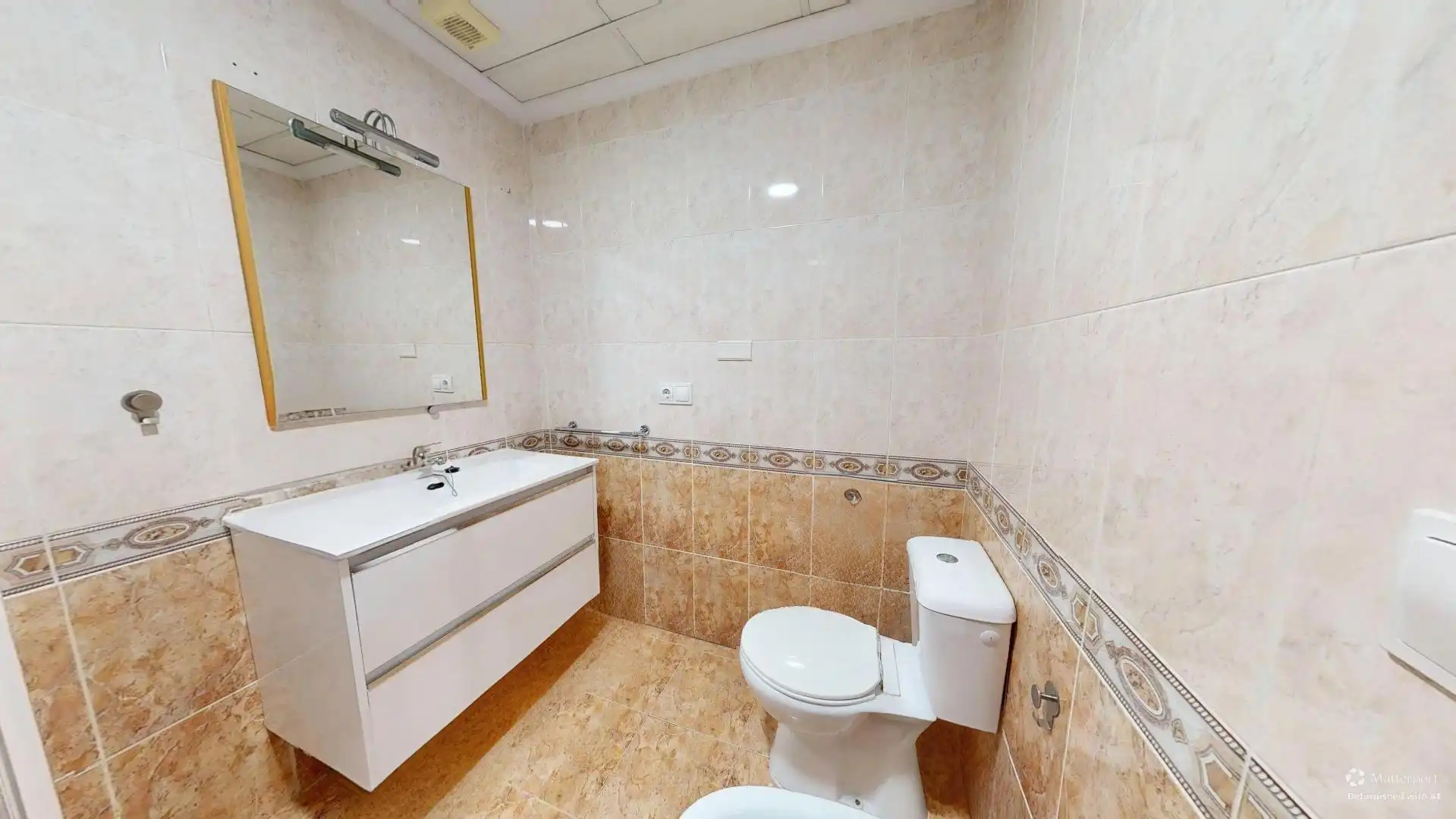 Badezimmer von Einfamilien-Reihenhaus zum Verkauf in Elche / Elx mit Privatgarten, Terrasse und Gemeinschaftspool