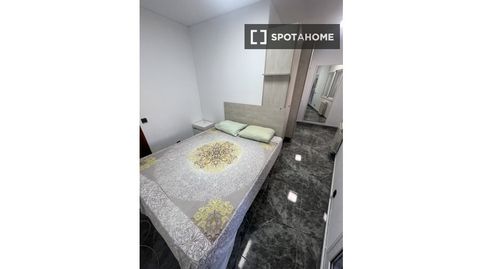 Foto 2 von Zimmer in Les Roquetes, Barcelona Capital