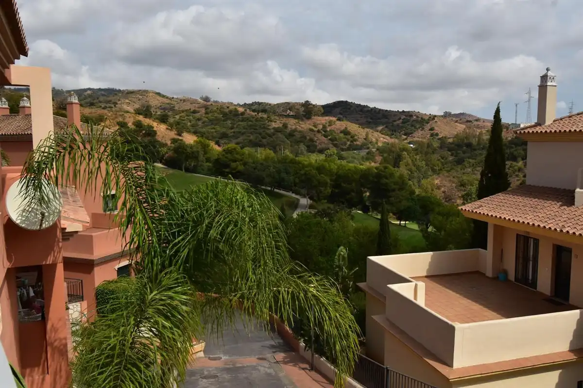 Terraza de Apartamento en venta en Macharaviaya con Aire acondicionado y Piscina comunitaria