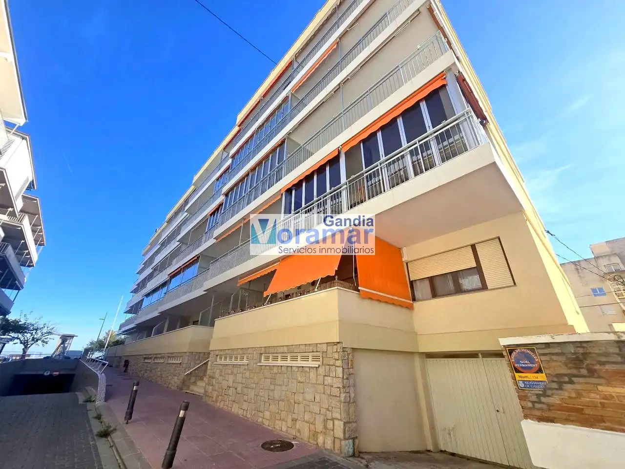 Vista exterior de Apartamento de alquiler en Gandia con Aire acondicionado, Terraza y Amueblado