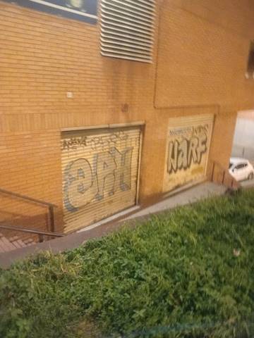 Local comercial en Alquiler en Passeig de Valldaura en Porta