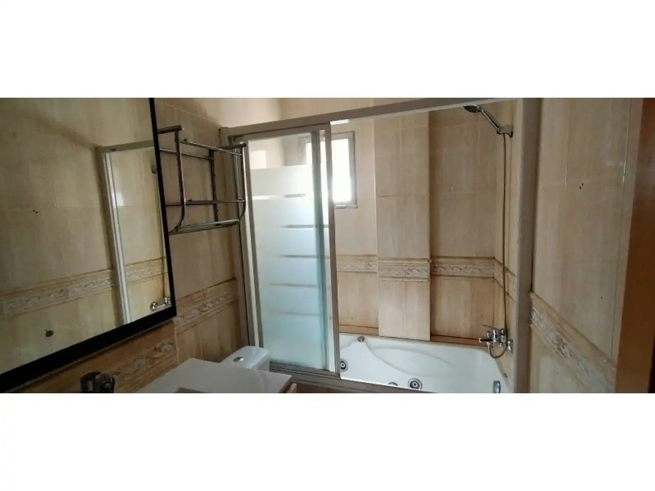 Piso con ascensor en venta en Taialà - Germans Sabat, imagen 21