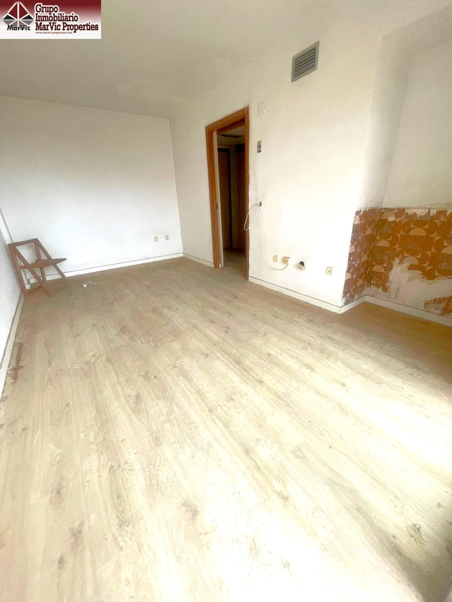 Bedroom of Flat for sale in Benidorm  with Terrace and Community pool